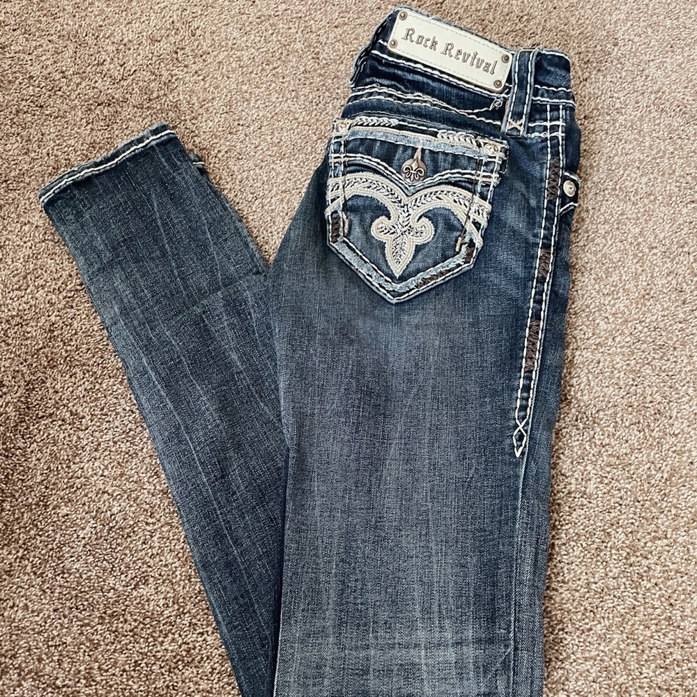 NWOT Rock Revival Jeans
